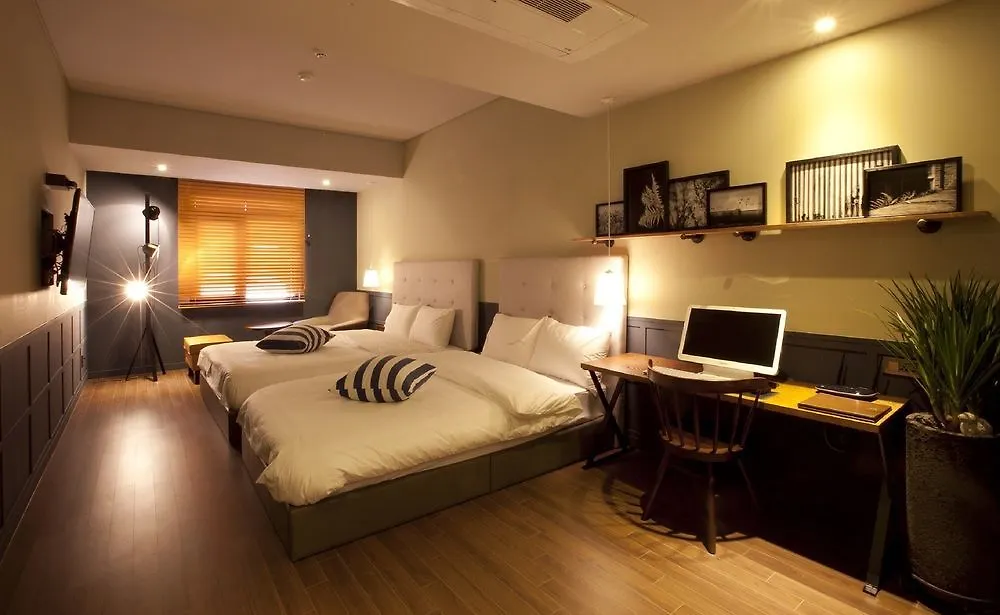 Seomyeon Hound Hotel 1St Street Busan