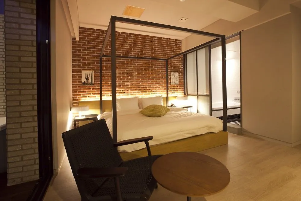 Seomyeon Hound Hotel 1St Street Busan