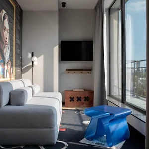 Bob W Noord 4*, Amsterdam Netherlands