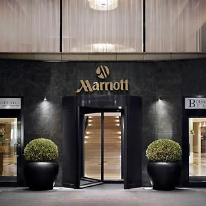 prague-marriott-hotel.praguehotelsweb.com/