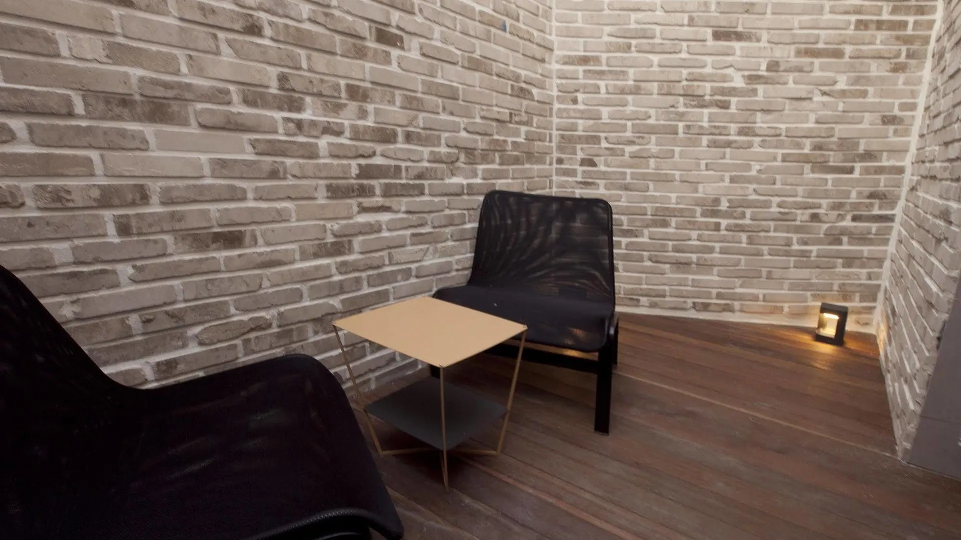 Seomyeon Hound Hotel 1St Street Busan