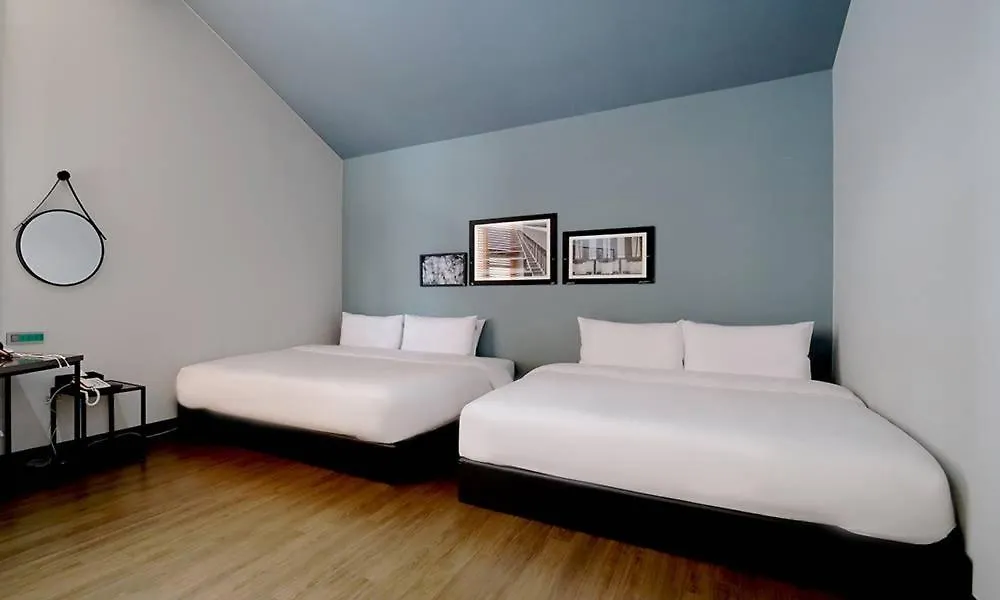 Seomyeon Hound Hotel 1St Street Puszan