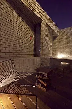 Seomyeon Hound Hotel 1St Street Puszan